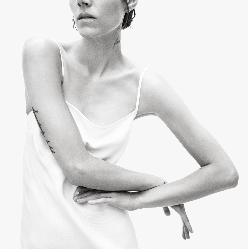 Zara white dress open back